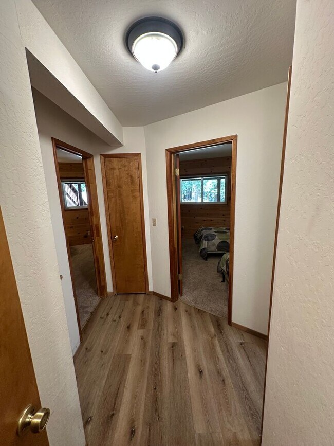 Building Photo - 11368 Lucerne Ln
