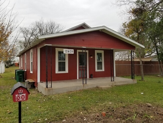 Building Photo - 12409 Dumas St