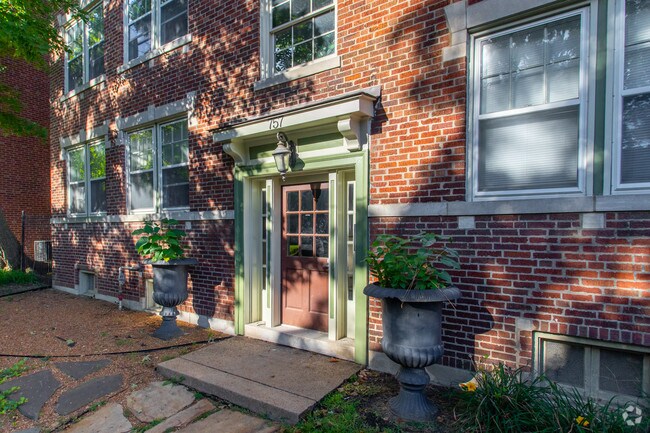 Building Photo - Syracuse Apartments LLC,