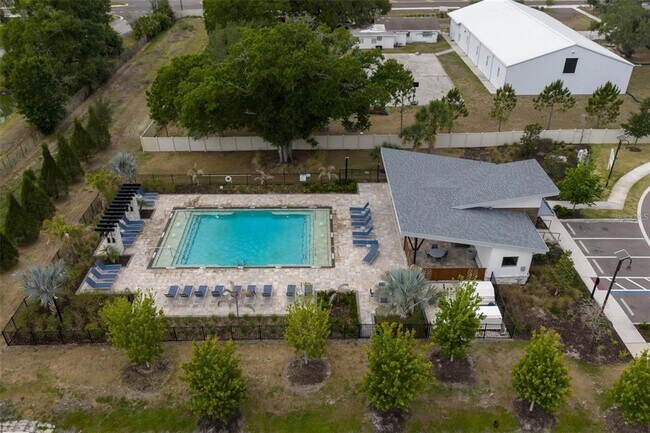 Building Photo - 1123 Crk Vly Ct