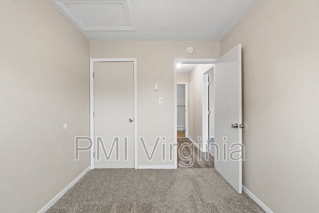 Building Photo - 4225 Schooner Trail