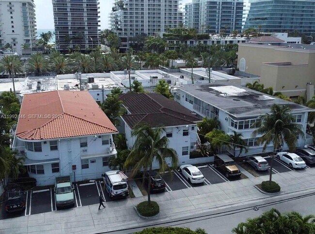 Building Photo - 9473 Abbott Ave