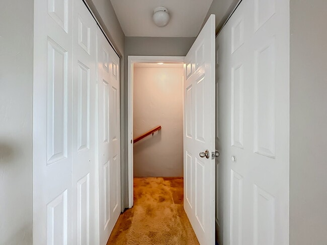 Building Photo - 2857 Wonderwood Ln