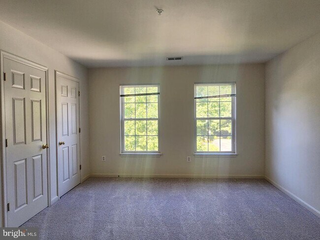 Building Photo - 406 Clairborne St