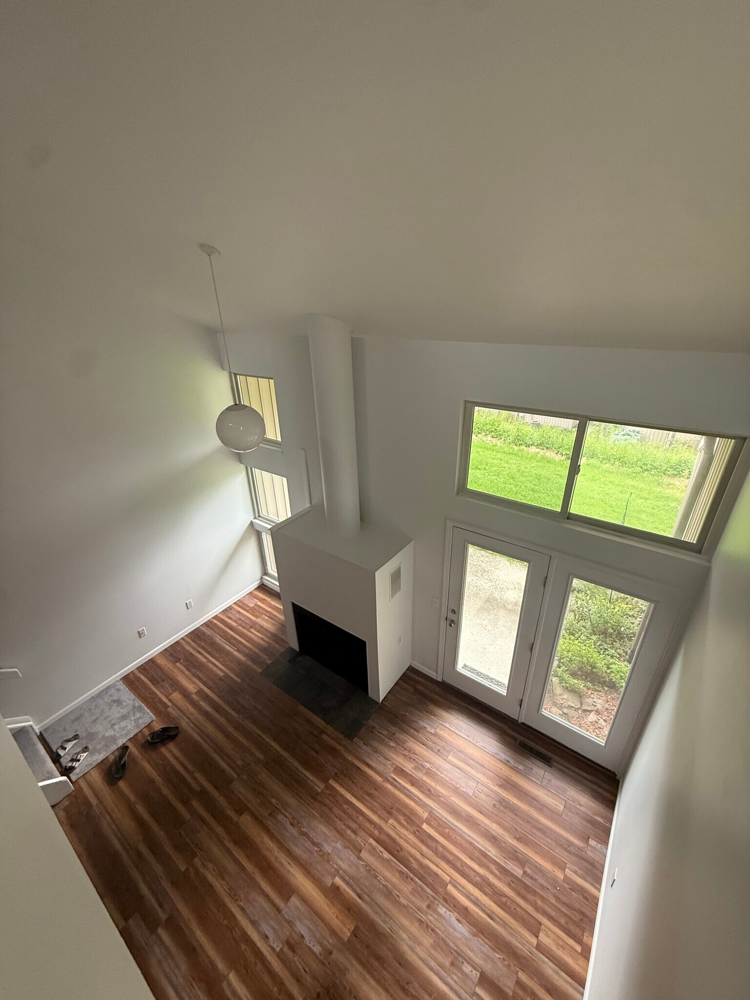 Building Photo - 1051 Danby Rd