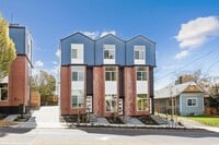 Building Photo - 2 bedroom in Seattle WA 98103