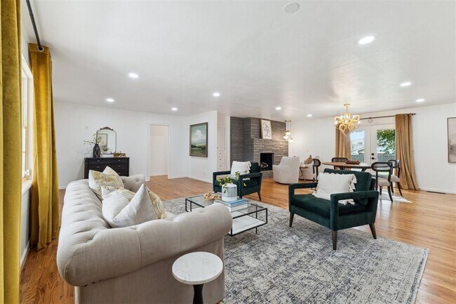 Building Photo - 6201 N Styll Rd