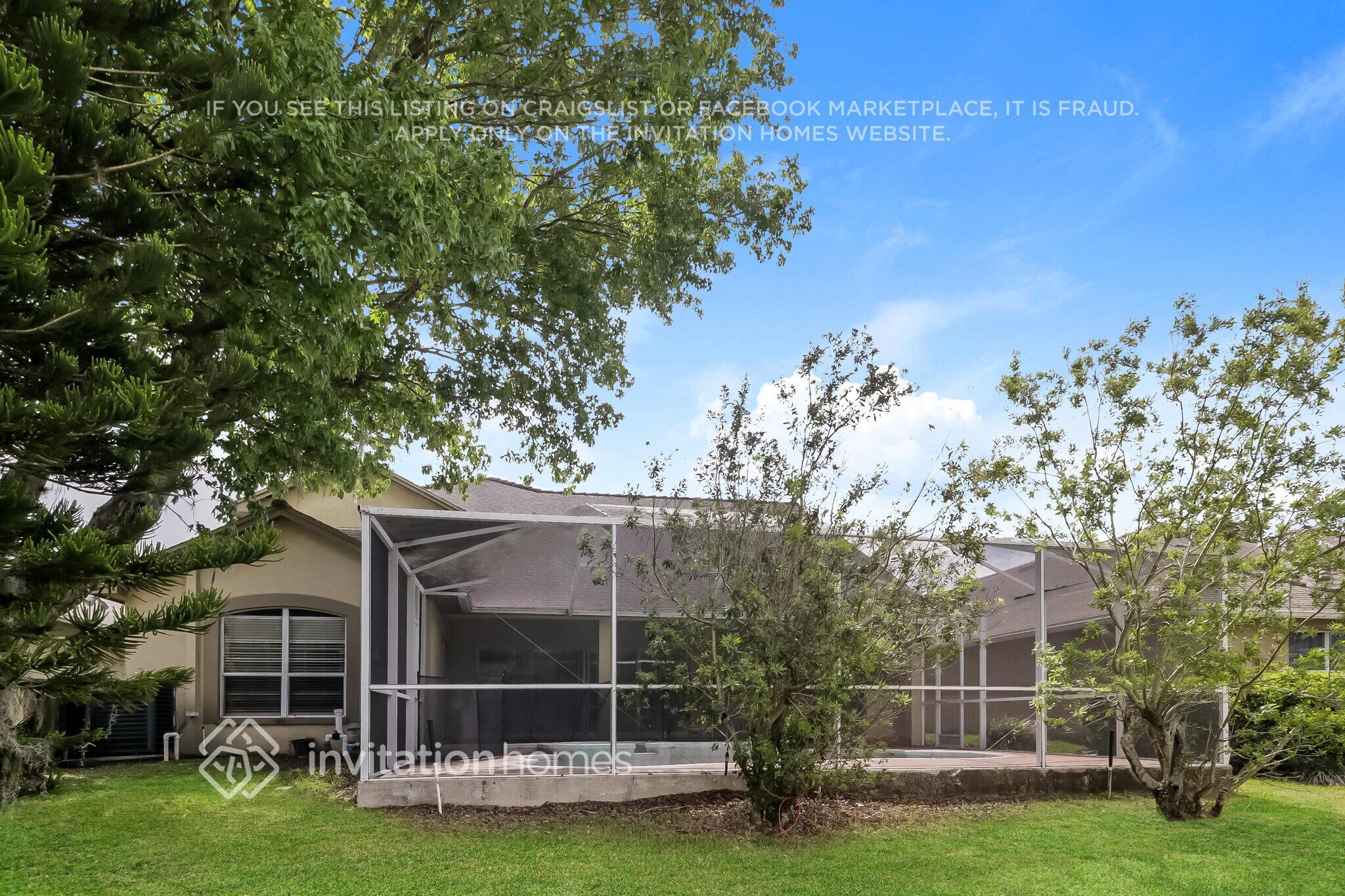 Building Photo - 5505 Ave Du Soleil