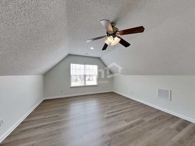 Building Photo - 2839 Oakglade Ct