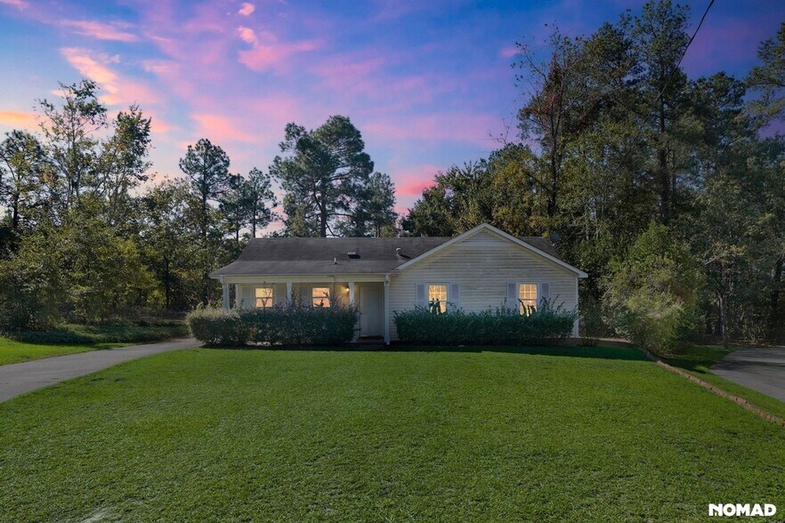 Primary Photo - 2932 Tower Pines Dr