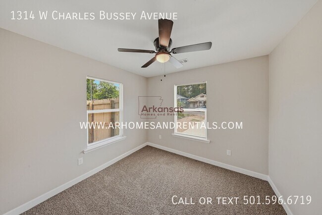 Building Photo - 1314 W Charles Bussey Ave