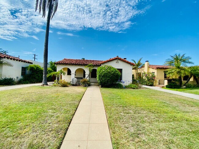 Building Photo - Beautiful 3 Bedroom Cottage in Kensington ...