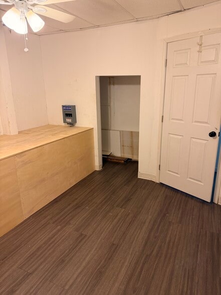 Building Photo - 4411 Chastant St