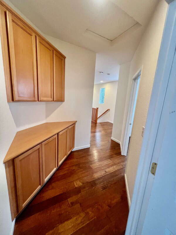 Building Photo - 668 Granite Ln