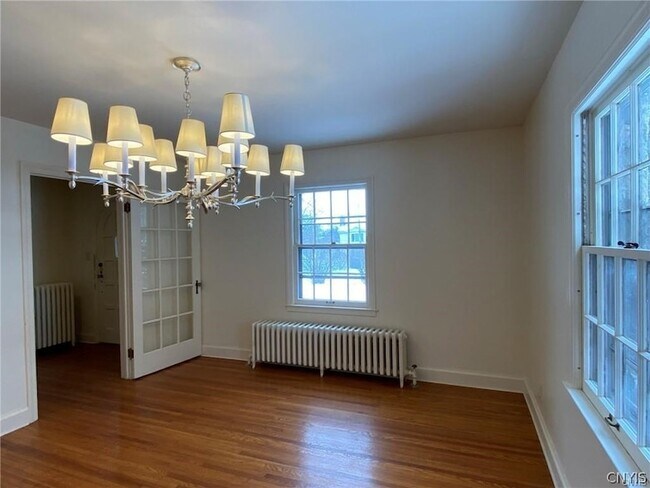 Building Photo - 2897 Graffenburg Rd