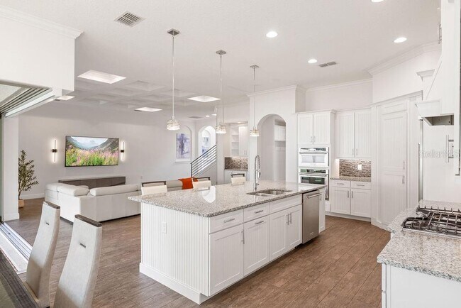 Building Photo - 706 Canopy Estate Dr