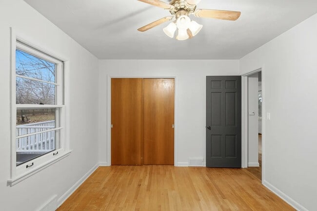 Building Photo - Kay Avenue