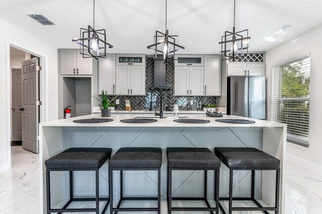 Building Photo - 1401 E Muriel St