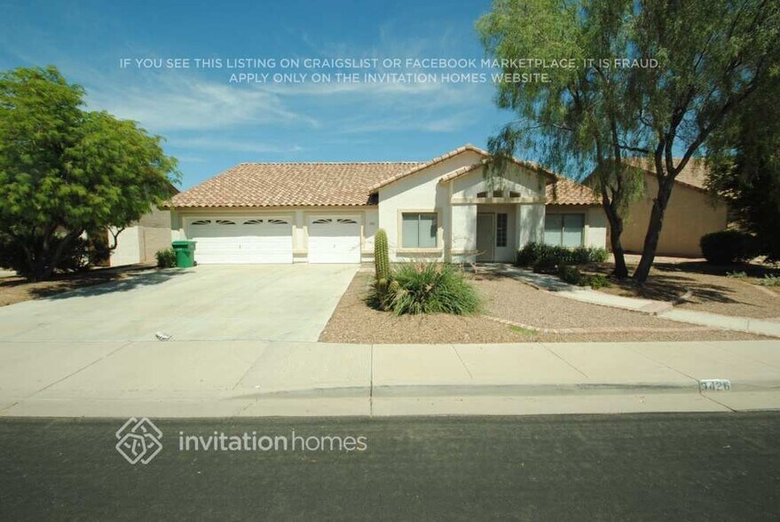 Primary Photo - 9426 E Juanita Ave