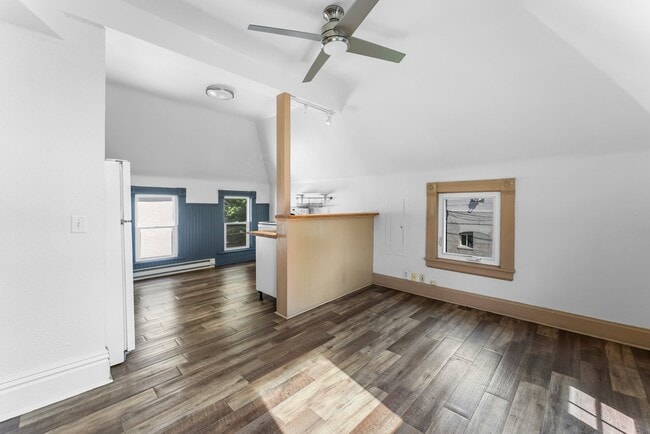 Kitchen and dining area - 2559 Aldrich Ave S