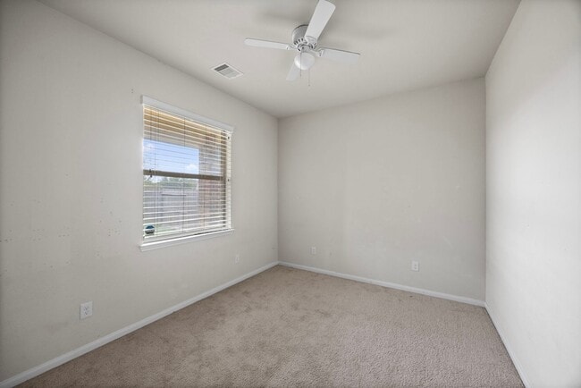 Building Photo - 23831 Villa Lisa Dr