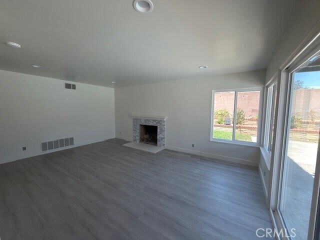 Building Photo - 2214 Montague Cir