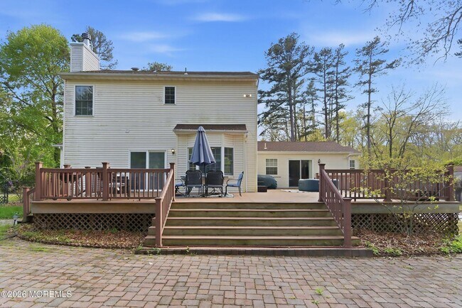 Building Photo - Spacious 3BR Jackson Colonial with Garage