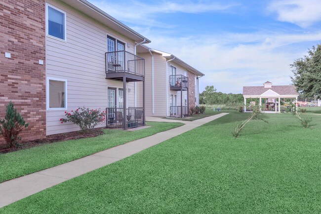 Building Photo - Ashdown Apartments