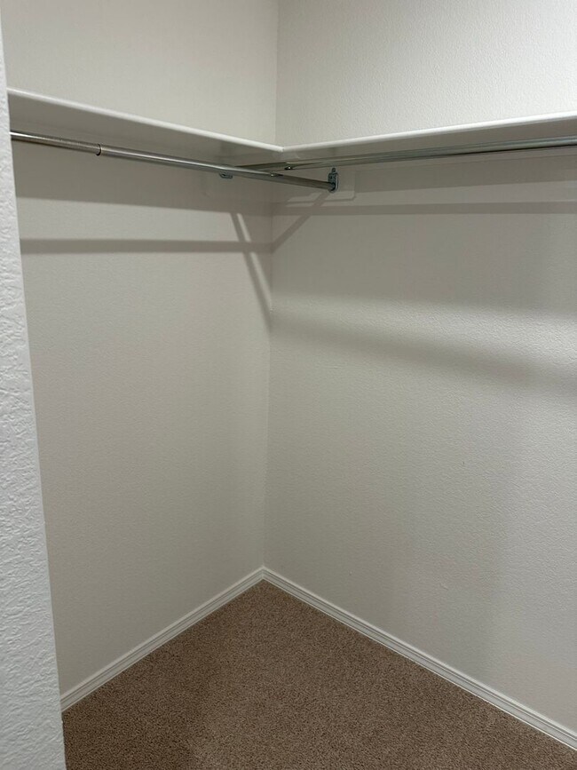 Building Photo - **PreLeasing*  NEW Three Bedroom | Two Bath Home in Benton