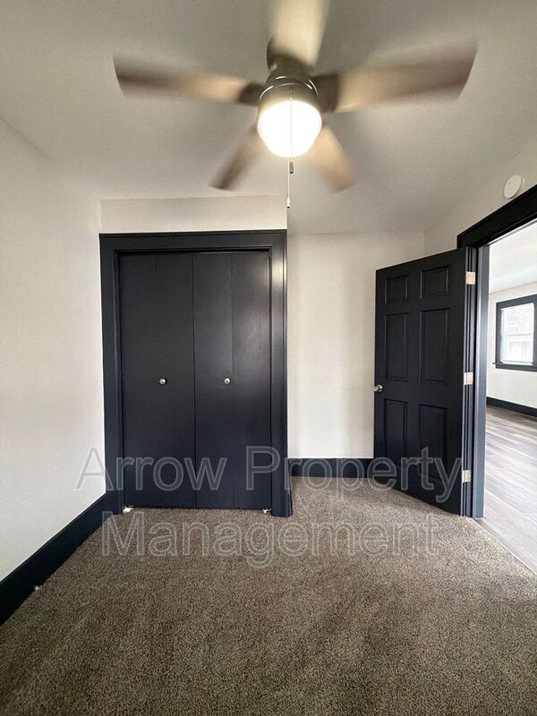 Building Photo - 1530 Rose