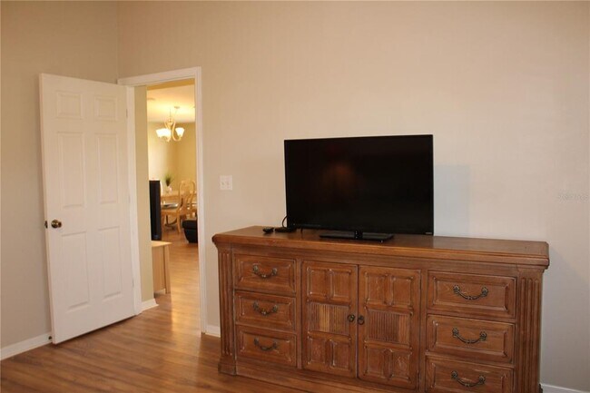 Building Photo - 3115 Live Oak Ln