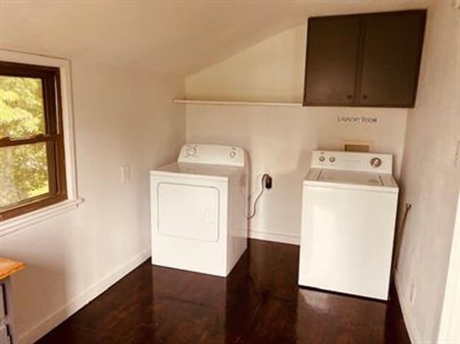 Building Photo - Loudon 37774 - 2 bedroom, 1 bath home - Co...
