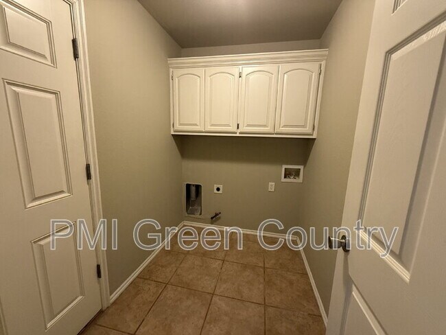 Building Photo - 11211 S 280th E Ave
