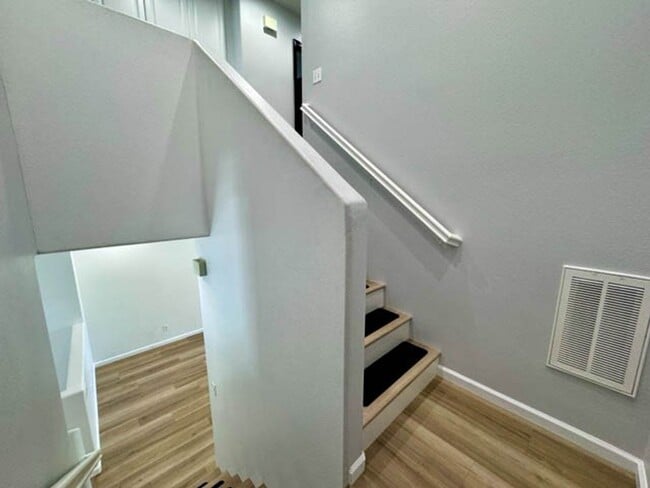 Building Photo - Upgraded 3 bedroom Willow Haven Condo available for LEASE in Murrieta!