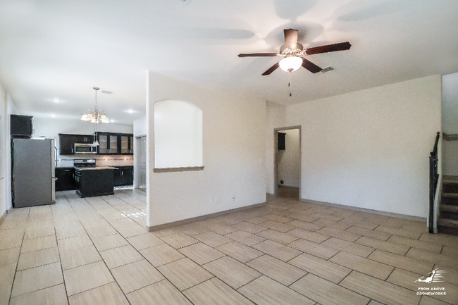 Building Photo - 3204 Merry Mdw