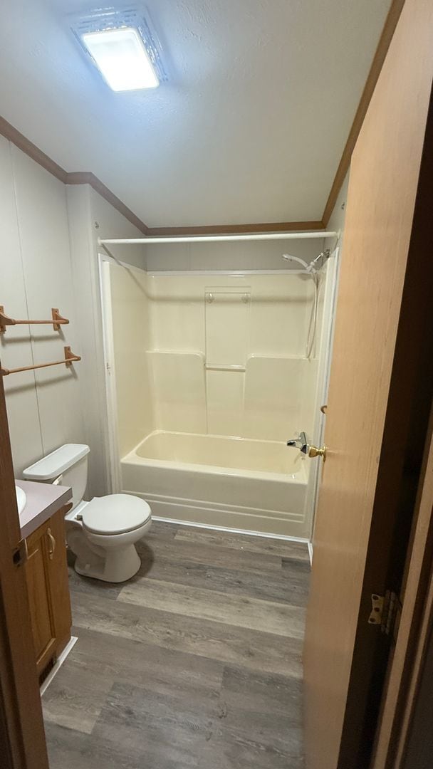 Building Photo - Large 3 bedroom Single Family Home