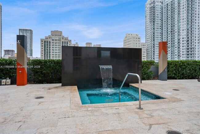 Building Photo - 50 Biscayne Blvd