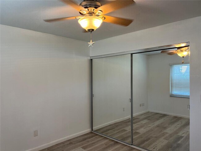 Building Photo - 3160 Highlands Blvd