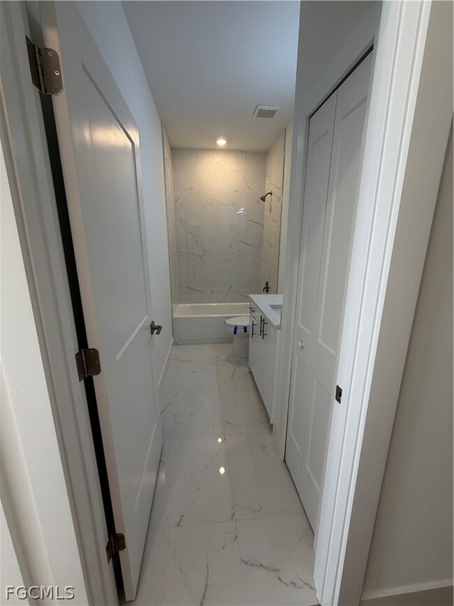 Building Photo - 4717 28th St SW