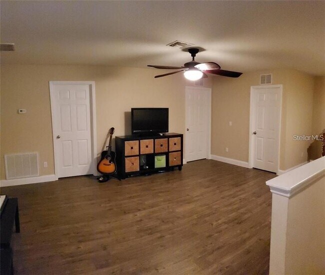 Building Photo - 309 Capron Ash Loop