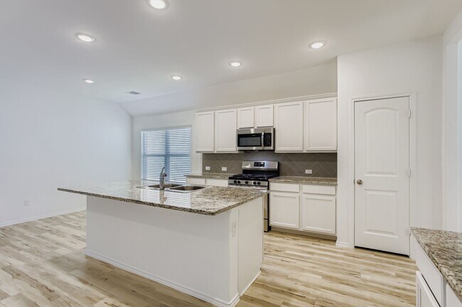 Building Photo - 3523 Britton Burrow Way