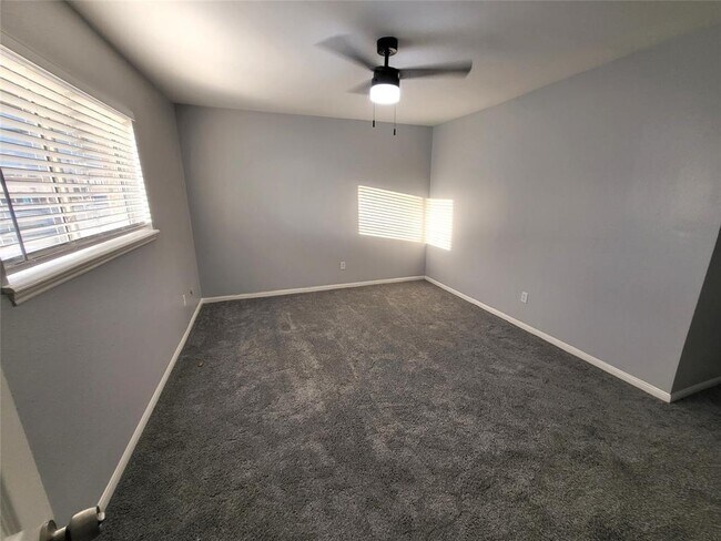 Building Photo - 14333 Memorial Dr