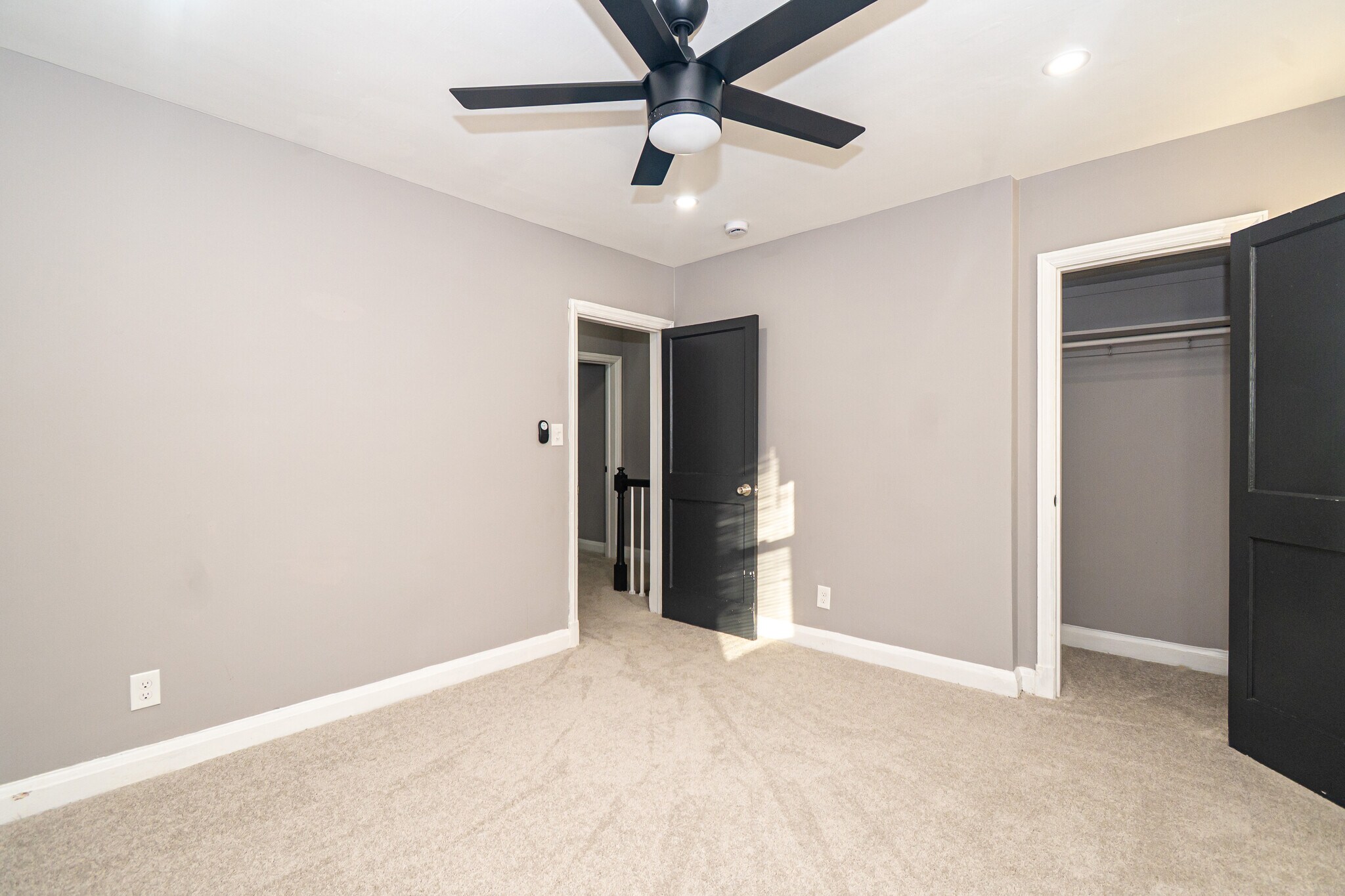 Building Photo - 3519 Kentucky Ave