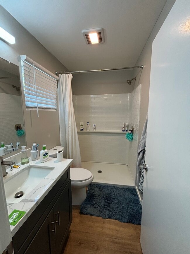 Building Photo - 4 master bedrooms utilities included in price