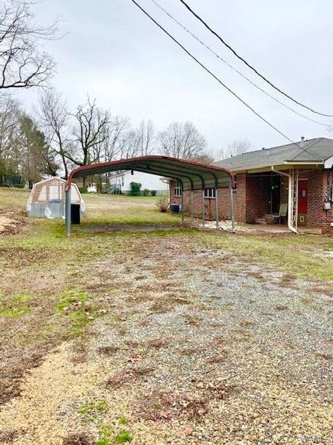 Building Photo - 11577 Sipsey Valley Rd