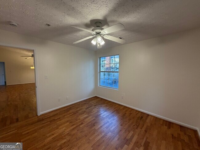 Building Photo - 1417 Keys Crossing Dr NE