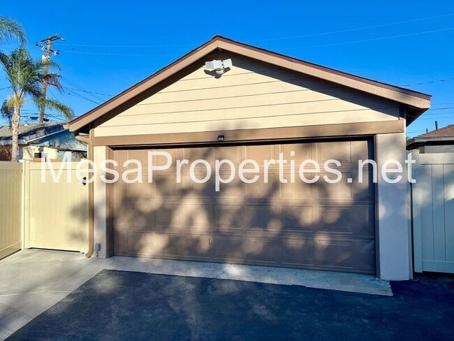 Building Photo - 8147 Grove Ave