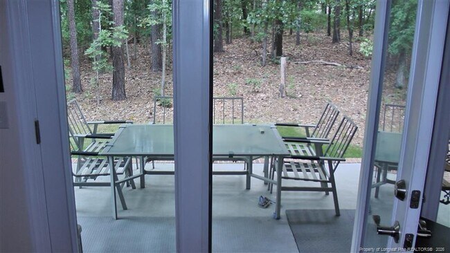 Building Photo - 158 Sherwood Ln