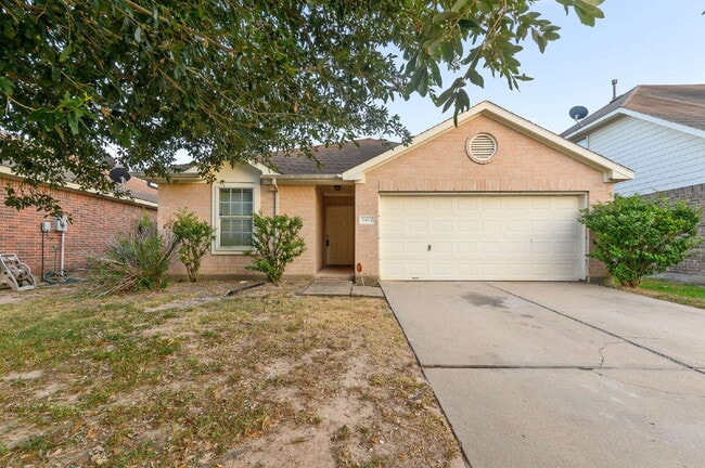 Building Photo - 2434 Montana Blue Dr