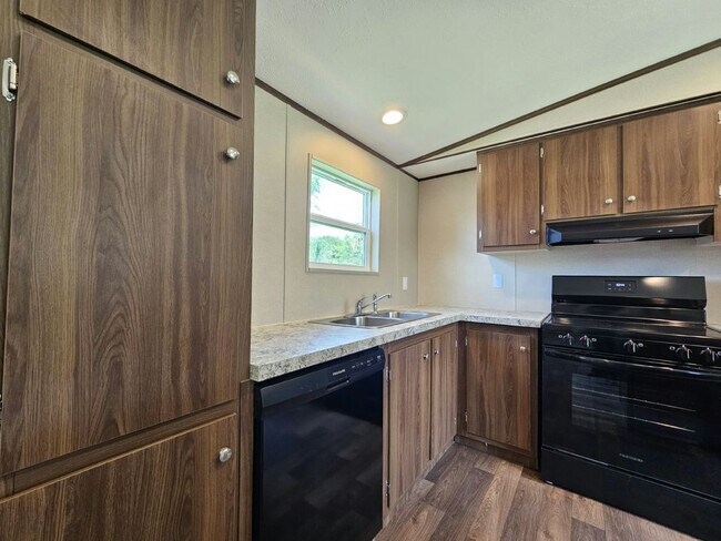 Building Photo - 1089 Myakka Dr